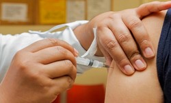 COVID-19 - SP inicia vacinação da 4ª dose de pessoas com mais de 40 anos 