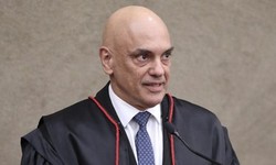 TSE - Alexandre de Moraes na posse como presidente discursa contra fakenews e atentados antidemocráticos